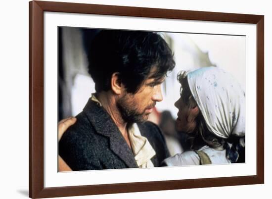 REDS, 1981 directed by WARREN BEATTY Warren Beatty and Diane Keaton (photo)-null-Framed Photo