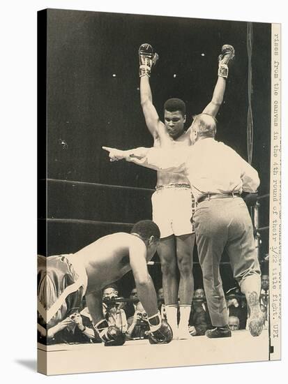 Referee John Lobianco Waves Champion Cassius Clay to a Corner-null-Stretched Canvas