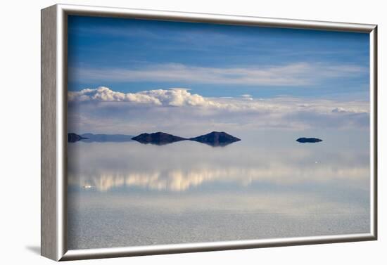 Reflection of clouds on the surface of the salt flat, Salar de Uyuni, Potosi Department, Bolivia.-Keren Su-Framed Photographic Print