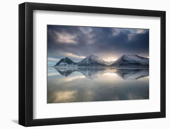 Reflection of mountains on ocean at sunset in Vatnajokull National Park in eastern Iceland-Alex Saberi-Framed Photographic Print