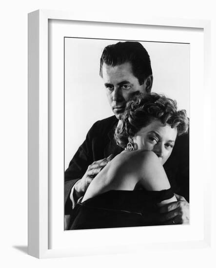 Reglement by Comptes THE BIG HEAT by FritzLang with Glenn Ford and Gloria Grahame, 1953 (b/w photo)-null-Framed Photo