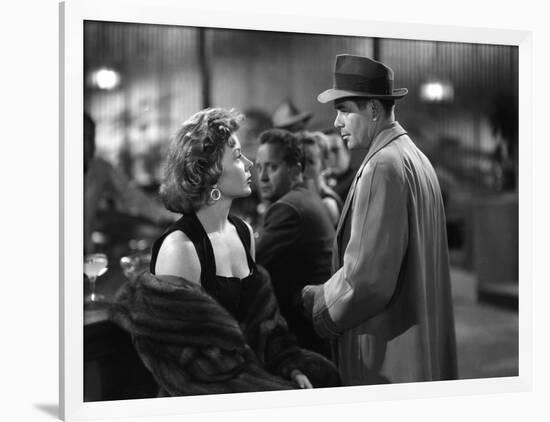 Reglement by Comptes THE BIG HEAT by FritzLang with Glenn Ford and Gloria Grahame, 1953 (b/w photo)-null-Framed Photo