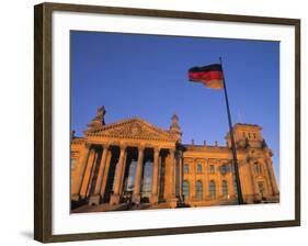 Reichstag, Berlin, Germany-Jon Arnold-Framed Photographic Print