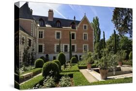 Renaissance Garden, Leonardo da Vinci's House and Museum, Clos Luce, Amboise, Loire Valley, France-Peter Richardson-Stretched Canvas