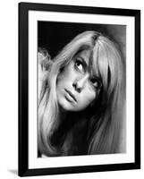 REPULSION, 1965 directed by ROMAN POLANSKI Catherine Deneuve (b/w photo)-null-Framed Photo