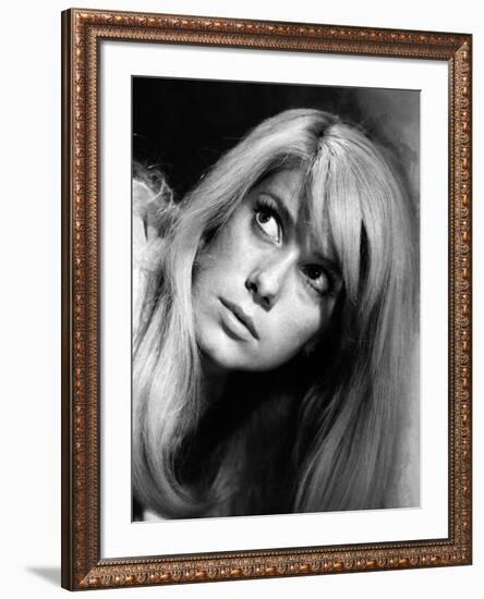 REPULSION, 1965 directed by ROMAN POLANSKI Catherine Deneuve (b/w photo)-null-Framed Photo