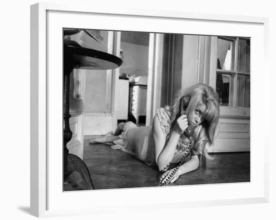 REPULSION, 1965 directed by ROMAN POLANSKI Catherine Deneuve (b/w photo)-null-Framed Photo