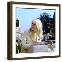 REPULSION, 1965 directed by ROMAN POLANSKI Catherine Deneuve (photo)-null-Framed Photo