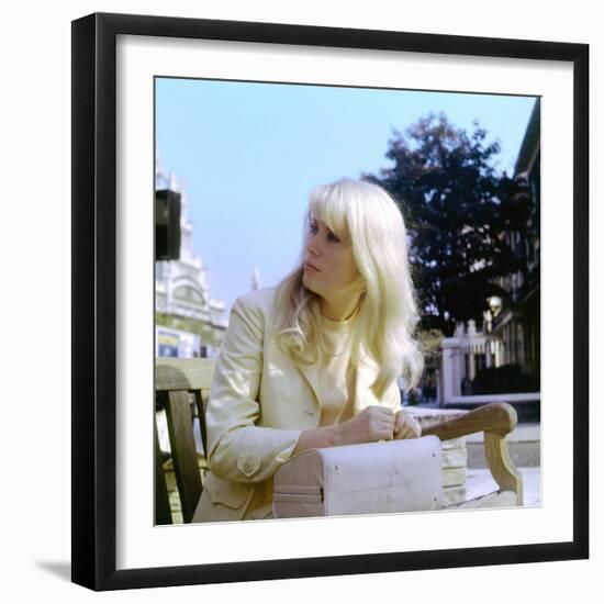 REPULSION, 1965 directed by ROMAN POLANSKI Catherine Deneuve (photo)-null-Framed Photo