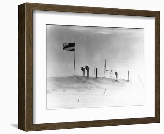 Research Building in Antarctica-null-Framed Photographic Print