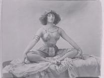 Mata Hari (1876-1917) 1905 (B/W Photo)-Reutlinger Studio-Giclee Print