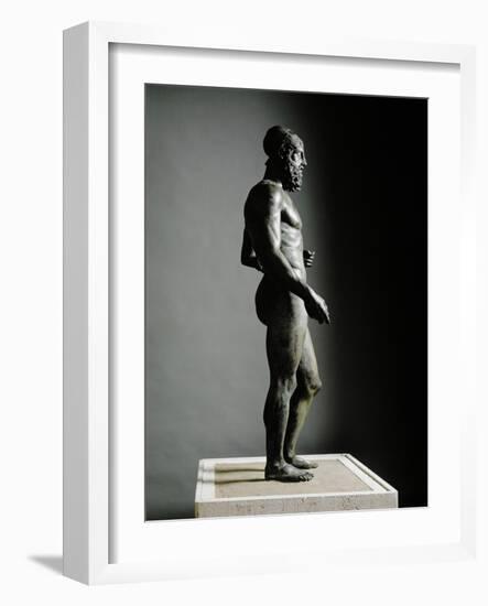 Riace Bronze (B), Bronze Statue of a Young Man with Helmet, More Than Life-Size, Found in 1972-Phidias-Framed Giclee Print