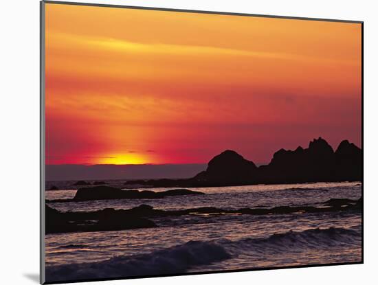 Rialto Beach at Dusk, Olympic National Park, Washington, USA-Charles Sleicher-Mounted Photographic Print