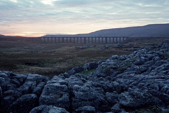 'Ribblehead Viaduct on the British Rail Settle to Carlisle Railway Line ...