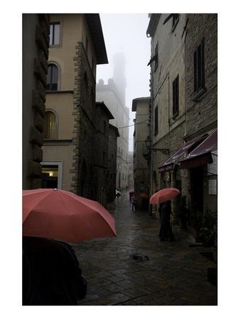 Volterra, Red Umbrellas