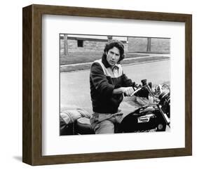 Richard Gere - An Officer and a Gentleman-null-Framed Photo