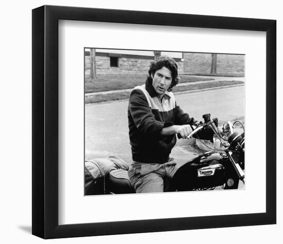 Richard Gere - An Officer and a Gentleman-null-Framed Photo