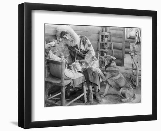 Rin-Tin-Tin (1916-1932)-null-Framed Premium Giclee Print