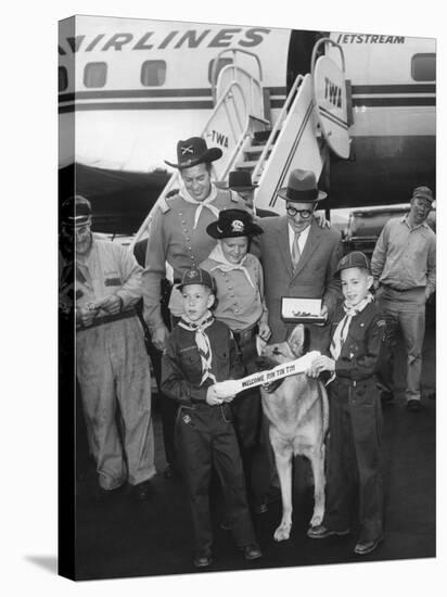 Rintintin Arrives in Washington, D.C. with a Group of Boy Scouts on April 9, 1959-null-Stretched Canvas