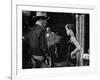 RIO BRAVO, 1959 directed by HOWARD HAWKS John Wayne (b/w photo)-null-Framed Photo