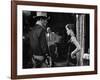 RIO BRAVO, 1959 directed by HOWARD HAWKS John Wayne (b/w photo)-null-Framed Photo