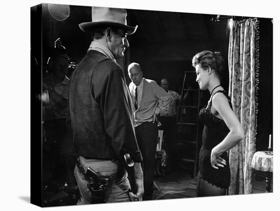 RIO BRAVO, 1959 directed by HOWARD HAWKS John Wayne (b/w photo)-null-Stretched Canvas