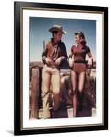 RIO BRAVO, 1959 directed by HOWARD HAWKS On the set, Ricky Nelson and Angie Dickinson (photo)-null-Framed Photo