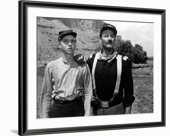 RIO GRANDE, 1950 directed by JOHN FORD Claude Jarman Jr. and John Wayne (b/w photo)-null-Framed Photo