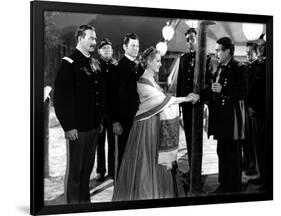 RIO GRANDE, 1950 directed by JOHN FORD John Wayne, Maureen O'Hara and J.Carrol Naish (b/w photo)-null-Framed Photo