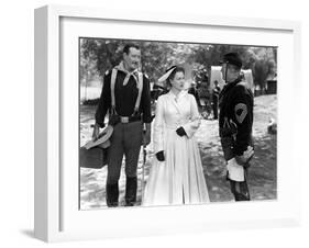 RIO GRANDE, 1950 directed by JOHN FORD John Wayne, Maureen O'Hara and Victor McLaglen (b/w photo)-null-Framed Photo