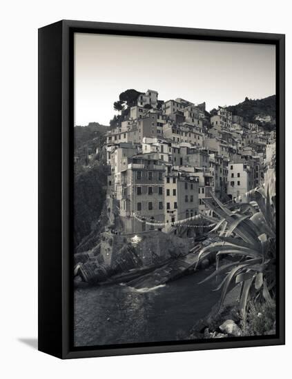Riomaggiore, Cinque Terre, Riviera Di Levante, Liguria, Italy-Jon Arnold-Framed Stretched Canvas