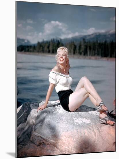 River of No Return, Marilyn Monroe, Directed by Otto Preminger, 1954-null-Mounted Photo