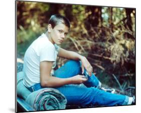 River Phoenix, Stand by Me (1986)-null-Mounted Photo