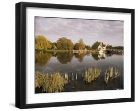 River Thames, Goring, Oxfordshire Berkshire Borders, England, United Kingdom-David Hughes-Framed Photographic Print