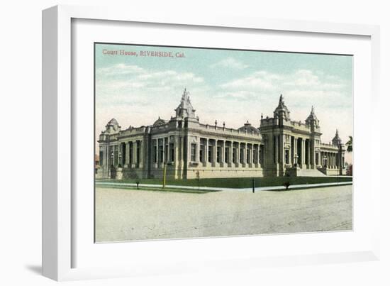 Riverside, California - Exterior View of the Court House-Lantern Press-Framed Art Print
