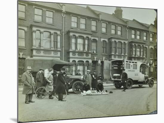 Road Accident, Calabria Road, Islington, London, 1925-null-Mounted Photographic Print