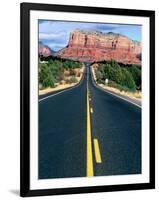 Road Into Sedona, Sedona, U.S.A.-Ann Cecil-Framed Photographic Print