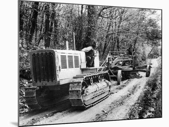 Road Making in America-null-Mounted Photographic Print