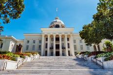 Front View of State Capitol in Montgomery, Alabama-Rob Hainer-Photographic Print