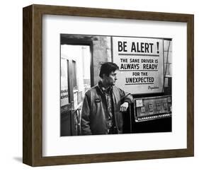 Robert De Niro, Taxi Driver (1976)-null-Framed Photo