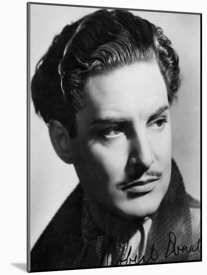 Robert Donat (1905-195), British Actor, C1930S-C1940S-null-Mounted Giclee Print