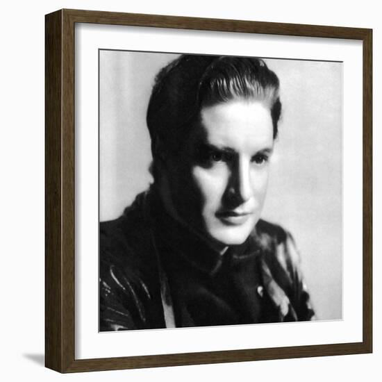 Robert Donat, English Actor, 1934-1935-null-Framed Photographic Print