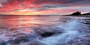 Sunrise over Bamburgh Castle on the Northumberland Coast-Robert Garrigus-Photographic Print