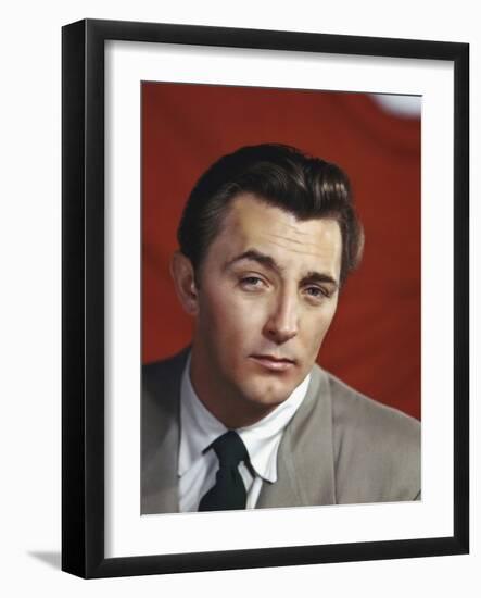 Robert Mitchum (1917- 1997) dans les annees 40, 1940s (photo)-null-Framed Photo