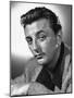 Robert Mitchum, 1946-null-Mounted Photographic Print