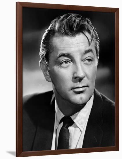 ROBERT MITCHUM, 1960 (b/w photo)-null-Framed Photo