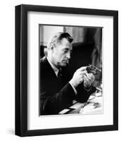 Robert Mitchum, Farewell, My Lovely (1975)-null-Framed Photo