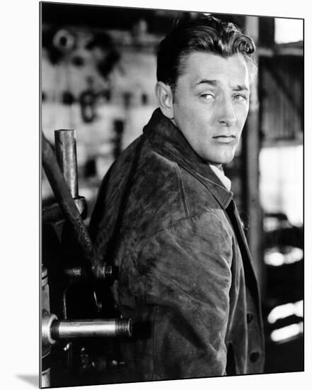 Robert Mitchum, Out of the Past (1947)-null-Mounted Photo