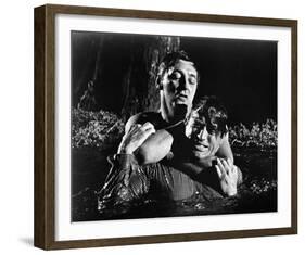 Robert Mitchum-null-Framed Photo