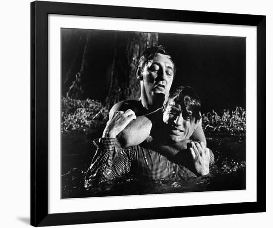 Robert Mitchum-null-Framed Photo